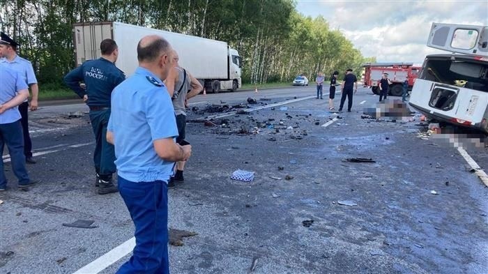 Опублковано видео момента массового ДТП, которое произошло с автомобилем